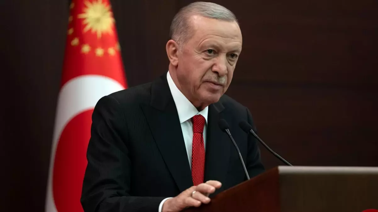 Erdoğan’dan Özgür Özel’e sert sözler