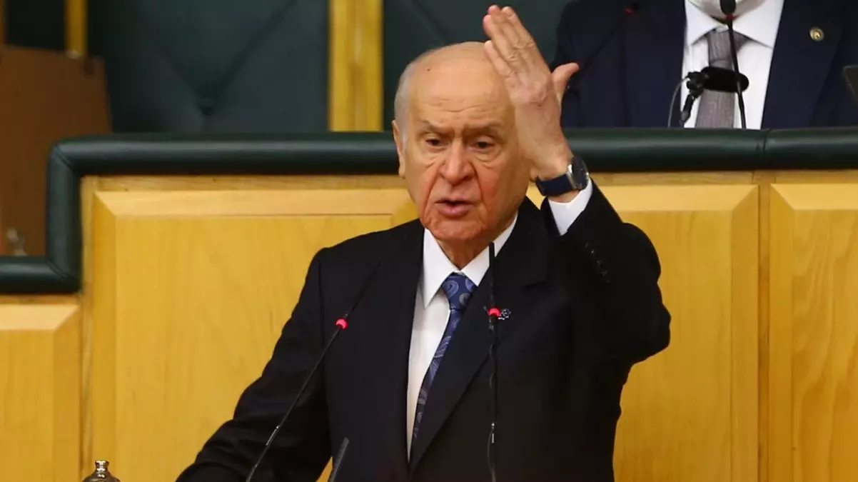 Bahçeli sahte dolar iddiasına ateş püskürdü