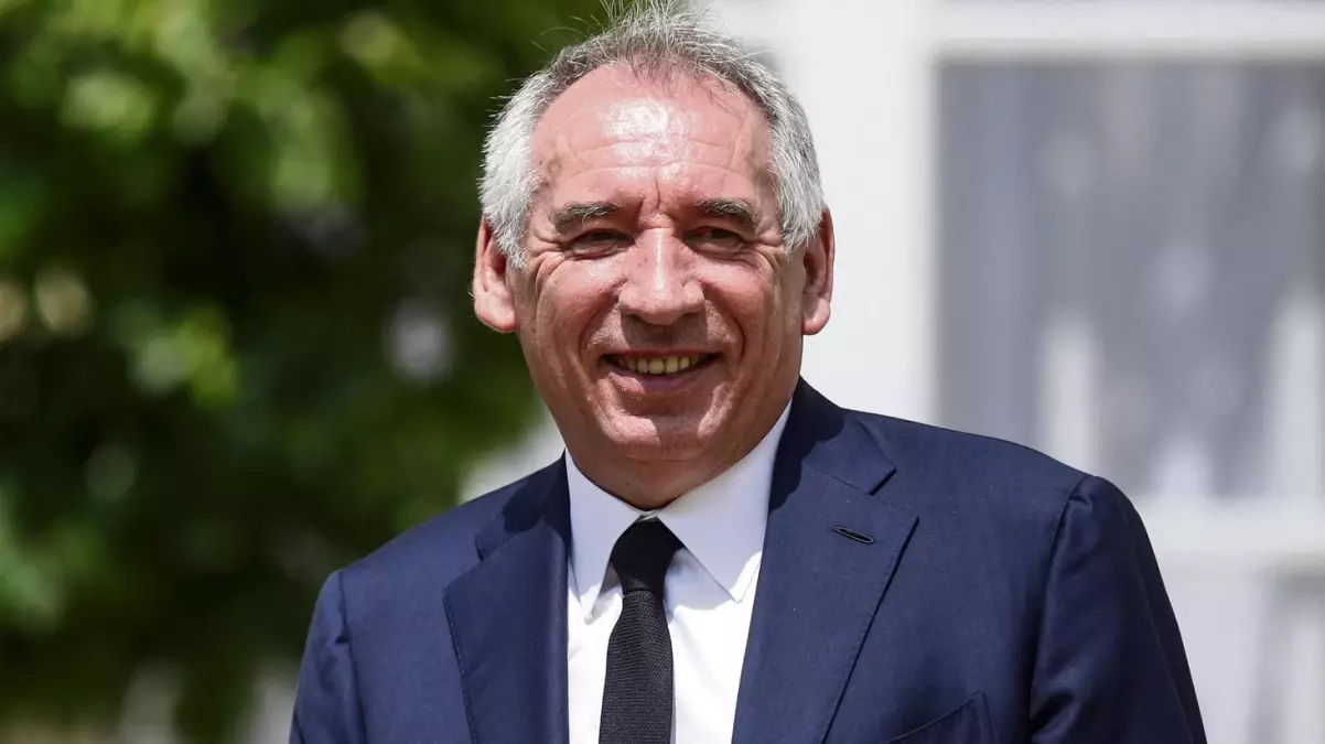 Fransa’nın yeni Başbakanı François Bayrou oldu