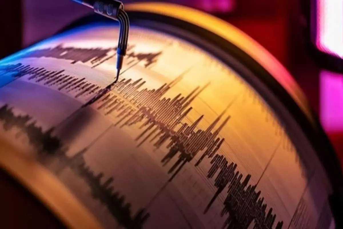 Sındırgı’da 6.1 büyüklüğünde deprem
