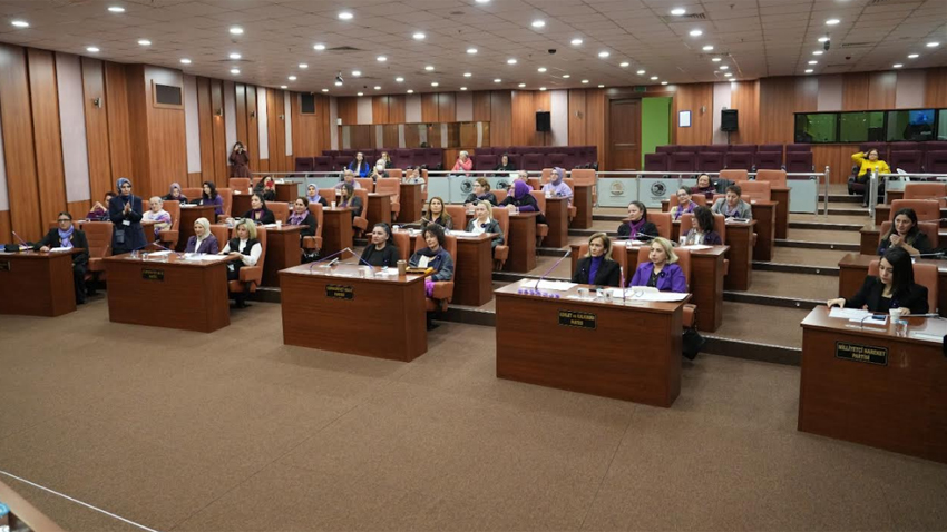 Kadınlar Kartal’ın geleceğine ışık tutuyor