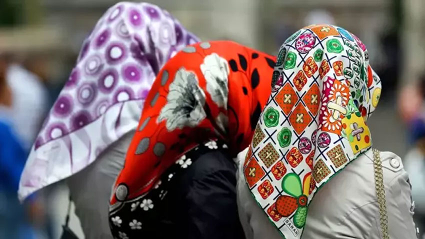 KKTC’de başörtüsü yasağına son