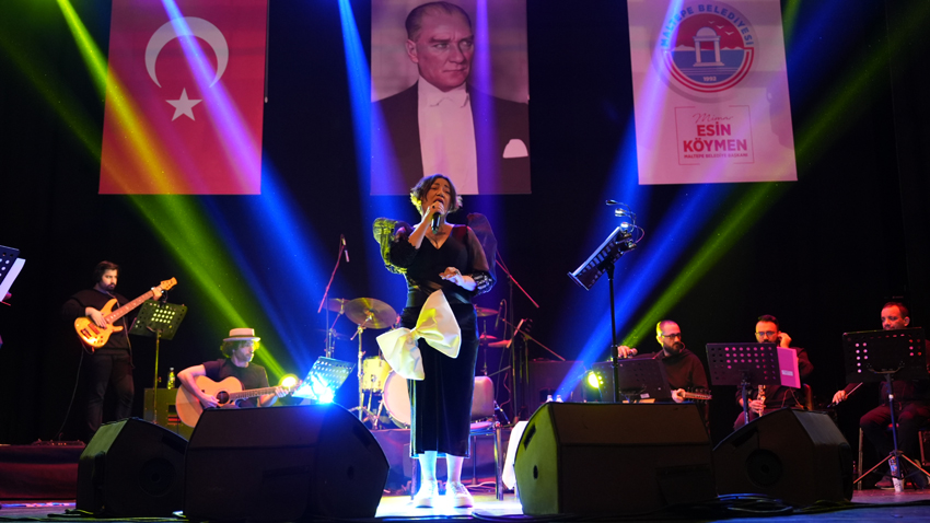 Maltepe’de Nazan Öncel rüzgarı esti