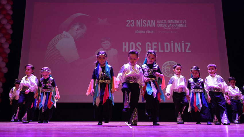 Kartal Belediyesi Kreşlerinde 23 Nisan Coşkusu