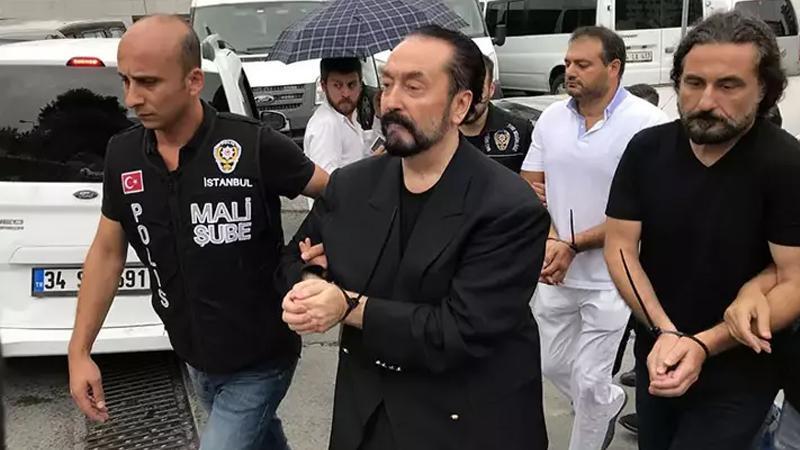 Adnan Oktar o davadan beraat etti