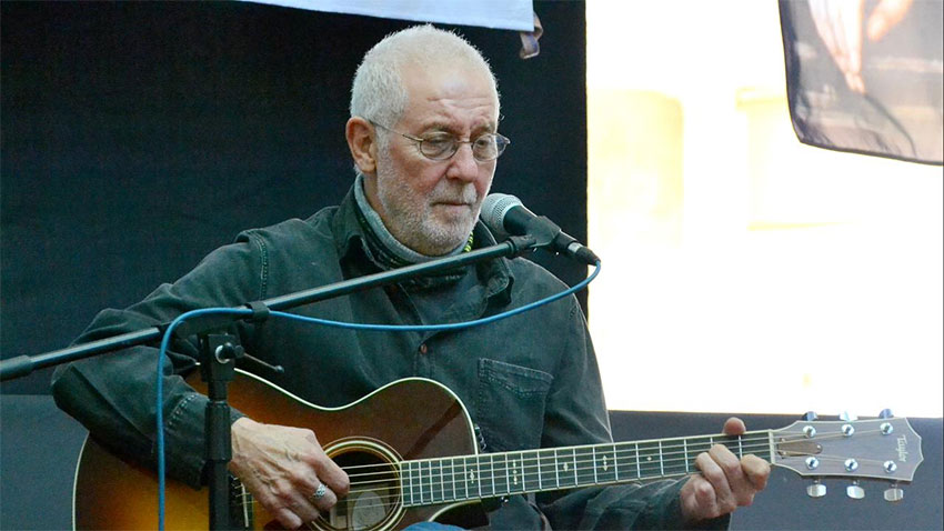 Usta sanatçı İlhan Şeşen hayatını kaybetti