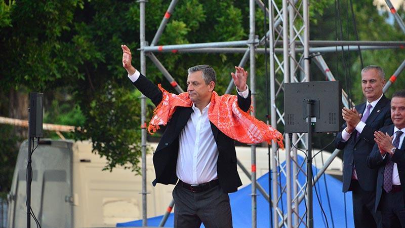 Özgür Özel Kasımda erken seçim istedi