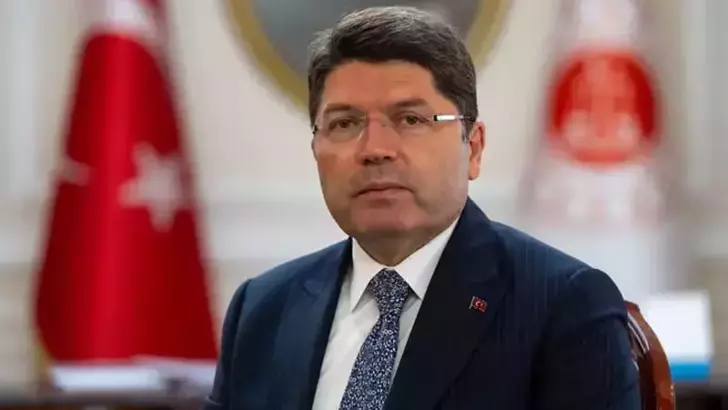 Bakan Tunç’tan Özgür Özel’e tepki