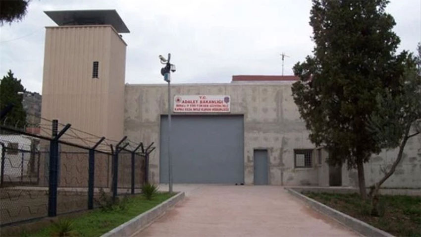 DEM Parti Öcalan’la görüştü