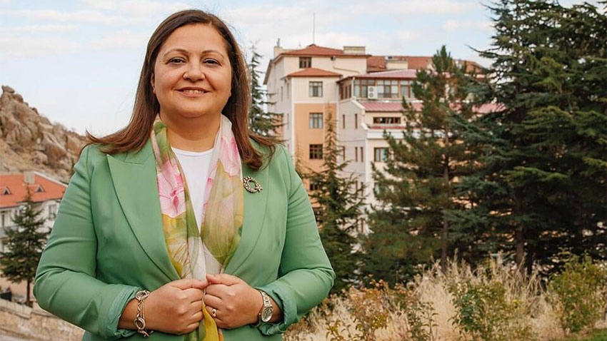 Burcu Köksal’dan yeni açıklama!