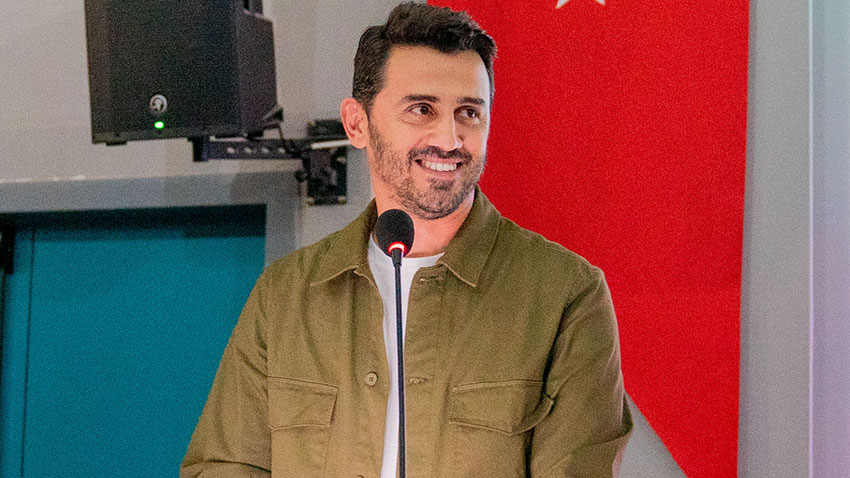 Ceyhun Şenkal Kimdir?