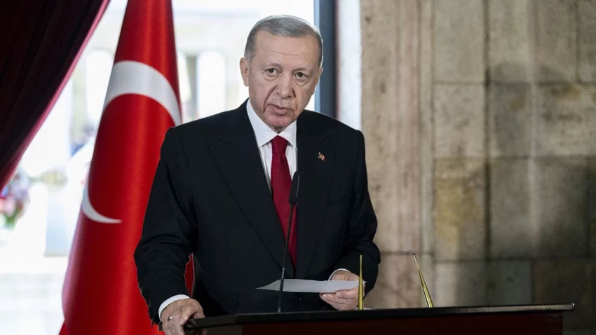 Devlet erkanı Atatürk’ün huzurunda