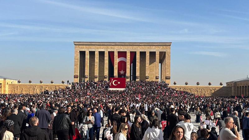 10 Kasım’da Anıtkabir’de ziyaretçi rekoru kırıldı