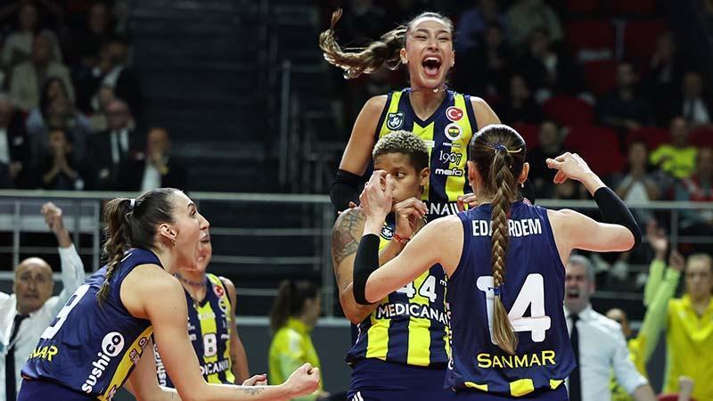 Fenerbahçe- Galatasaray derbisi nefes kesti!