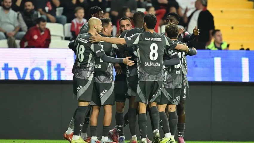 Beşiktaş Antalyaspor karşısında moral buldu