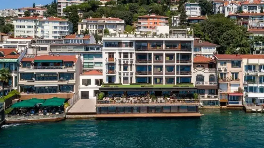 Bebek Otel’de kaçak yapılar yıkılıyor