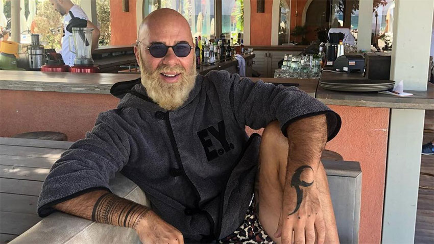 Esat Yontunç hakkında yakalama kararı