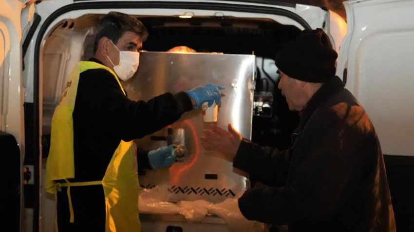 Keçiören Belediyesi vatandaşın içini ısıtıyor