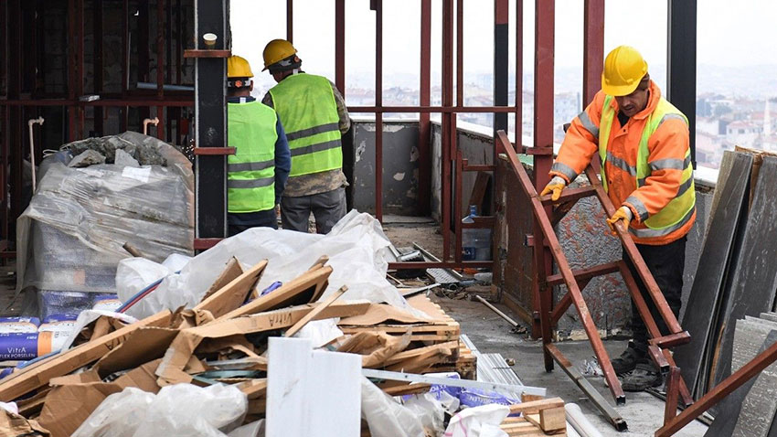 Şişli’de kaçak yapılara göz açtırılmıyor!