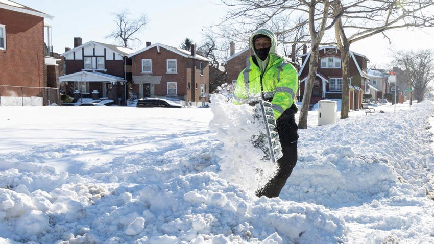ABD beyaz cehennemi yaşıyor!
