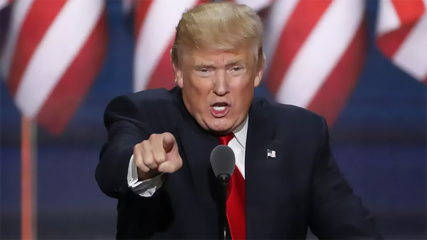 Trump iki Müslüman üyeyi hedef gösterdi!