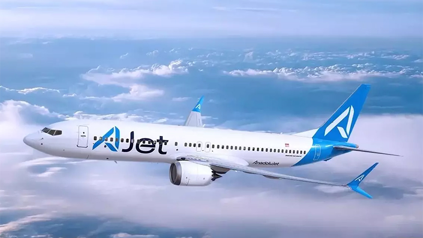 Sis hava ulaşımını olumsuz etkiledi