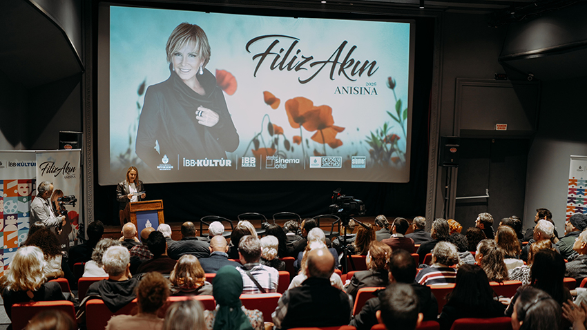 Filiz Akın, vefatının birinci yılında anıldı