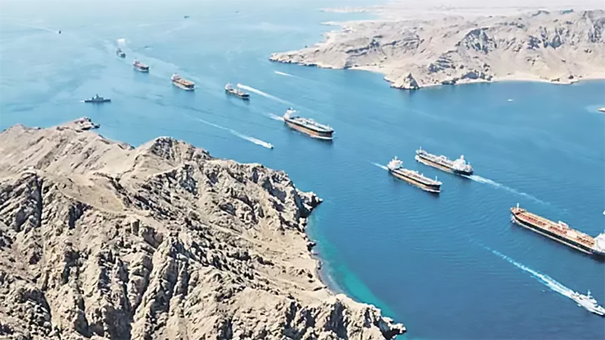 Hürmüz’de 15 Türk gemisi beklemede!