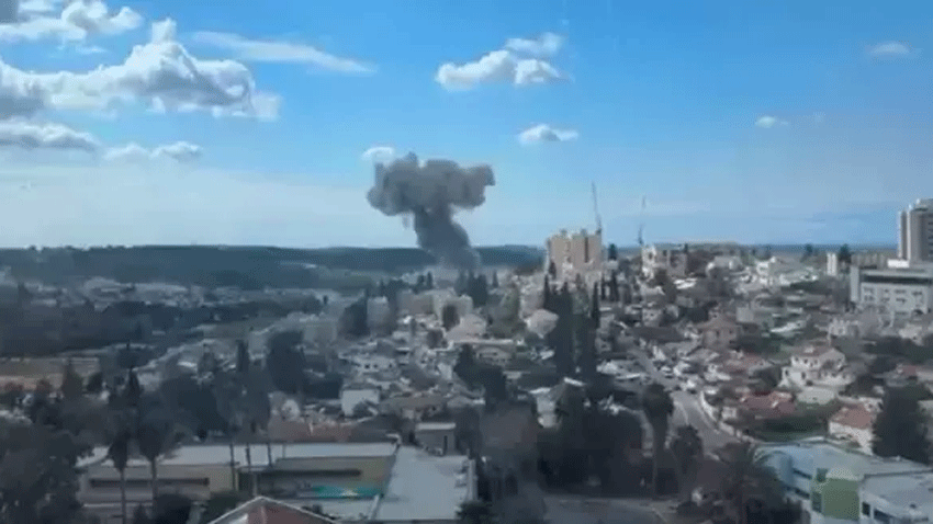 İran yeniden düğmeye bastı