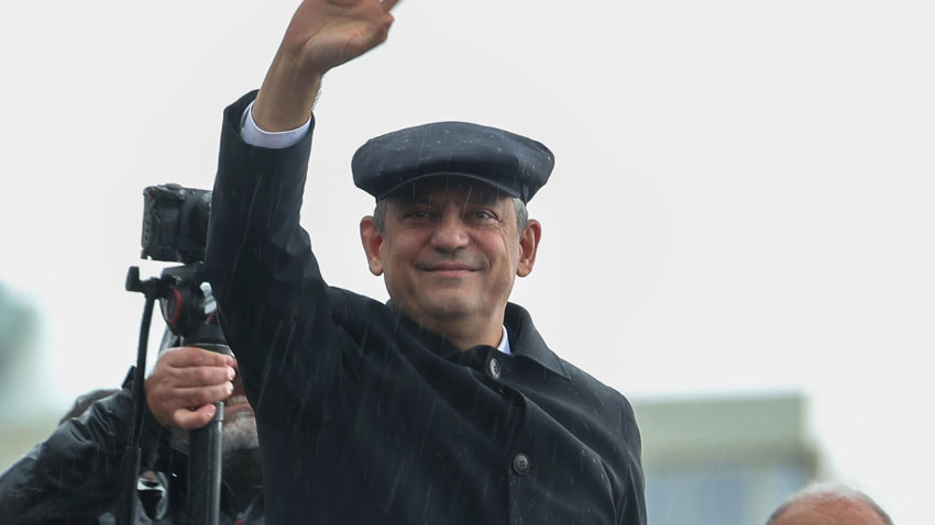 Özgür Özel: Ne Ömer’i ne Ekrem’i veririz