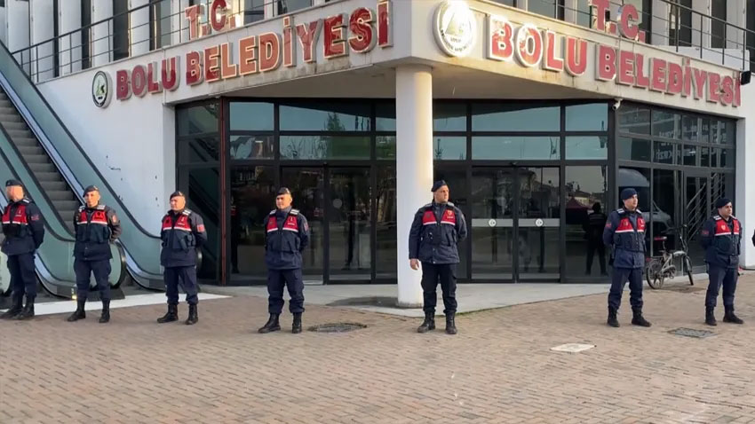 Bolu Belediyesi’nde arama ve gözaltı