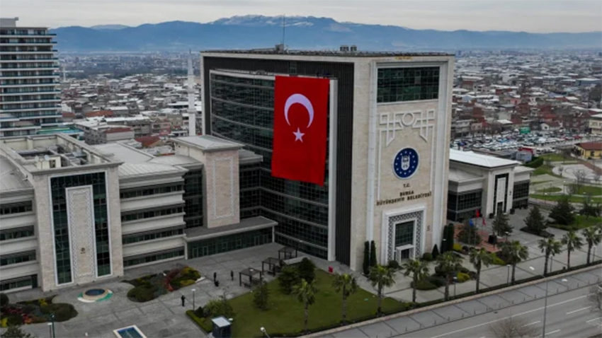 Bursa Büyükşehir Belediyesi AK Parti’ye geçti