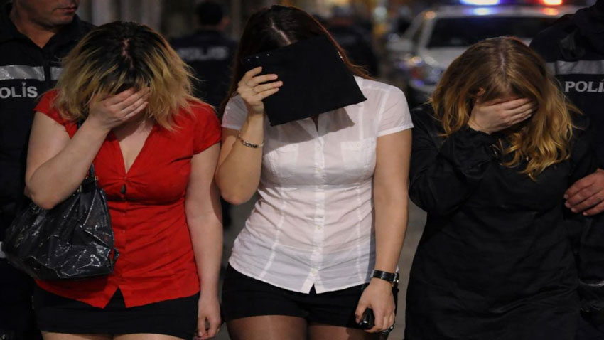 İstanbul merkezli fuhuş çetesi çökertildi