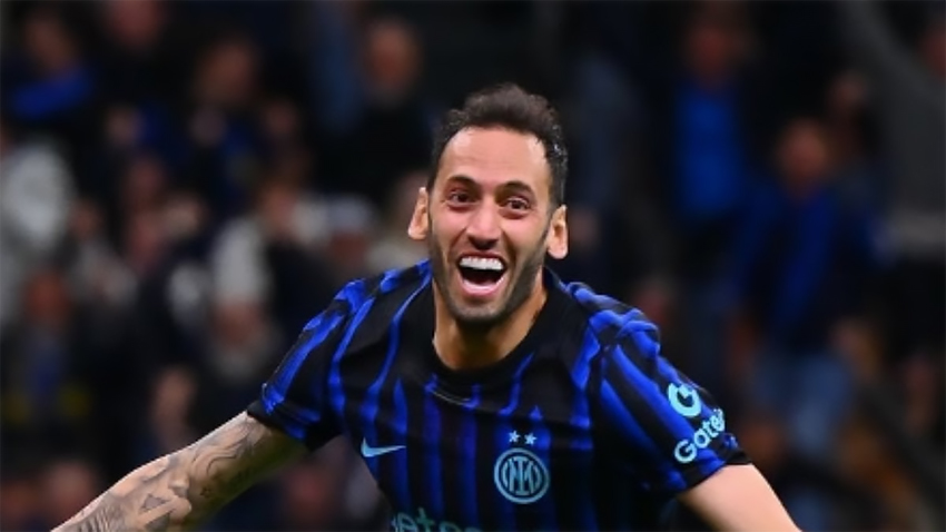 Hakan Çalhanoğlu Inter’i finale taşıdı