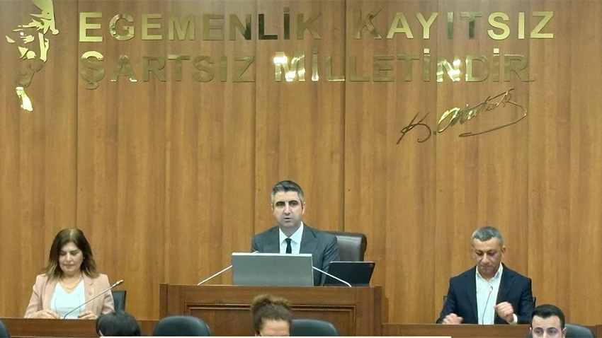 Kartal Belediye Meclisi’nde yeni görev dağılımı