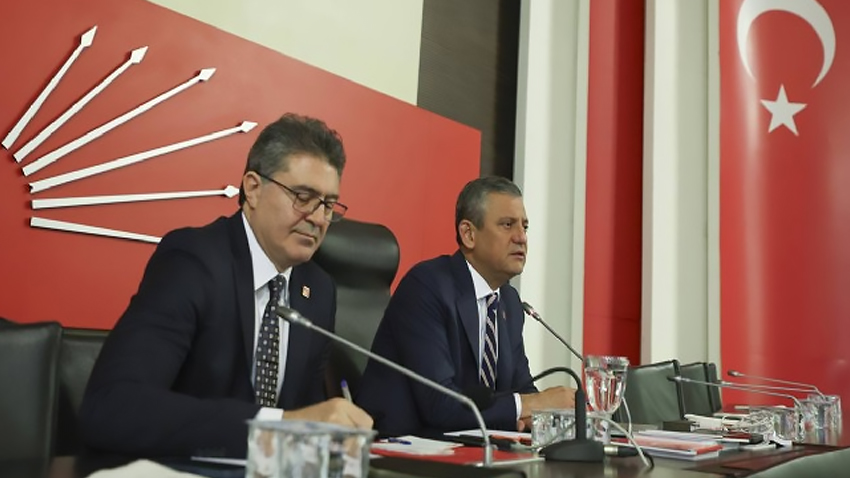 Özgür Özel il başkanlarıyla buluştu