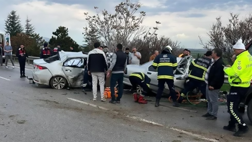 Eskişehir-Ankara yolunda korkunç kaza!