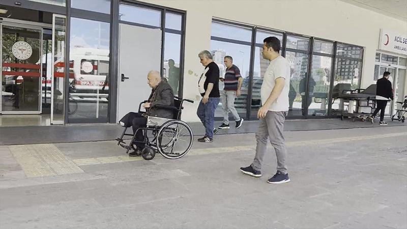 Kartal’da acemi kasaplar hastaneleri doldurdu!