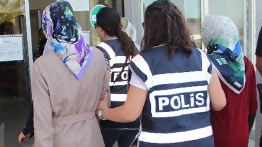FETÖ’nün ev ablalarına operasyon!