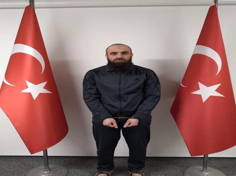 MİT'ten Suriye'de operasyon; 10 DEAŞ'lı Türkiye'ye getirildi