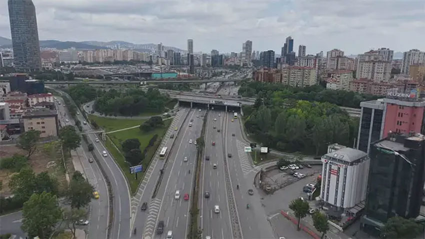 Bayram öncesi İstanbul’da yollar boş kaldı