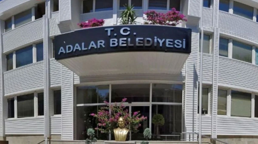 Adalar Belediyesi’ne mali operasyon!
