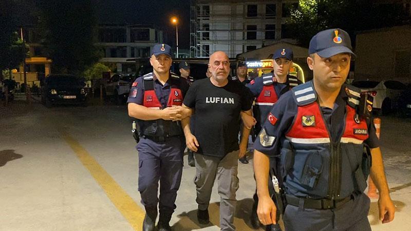 Yönetmen Ezel Akay ve kardeşi gözaltına alındı