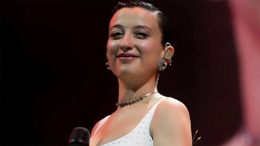 Melike Şahin bebeğinin cinsiyetini açıkladı