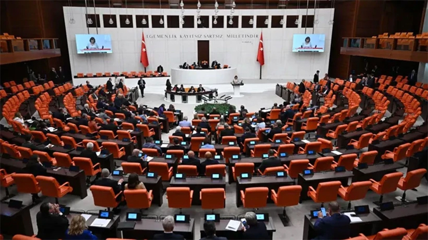 CHP’nin Meclis’teki yeri 24 yıl sonra değişti