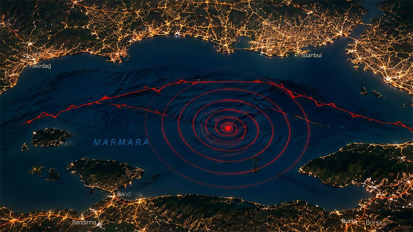 İstanbul’da sabaha kadar deprem oldu
