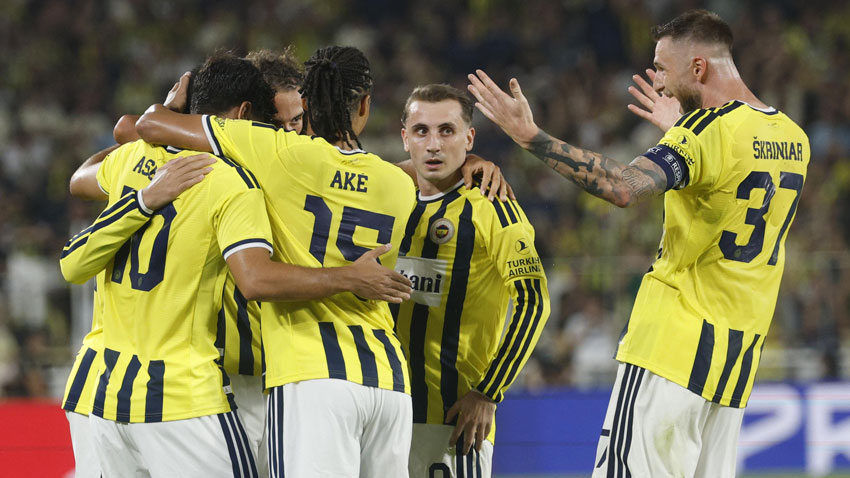 Fenerbahçe, Sturm Graz karşısında avantajı kaptı