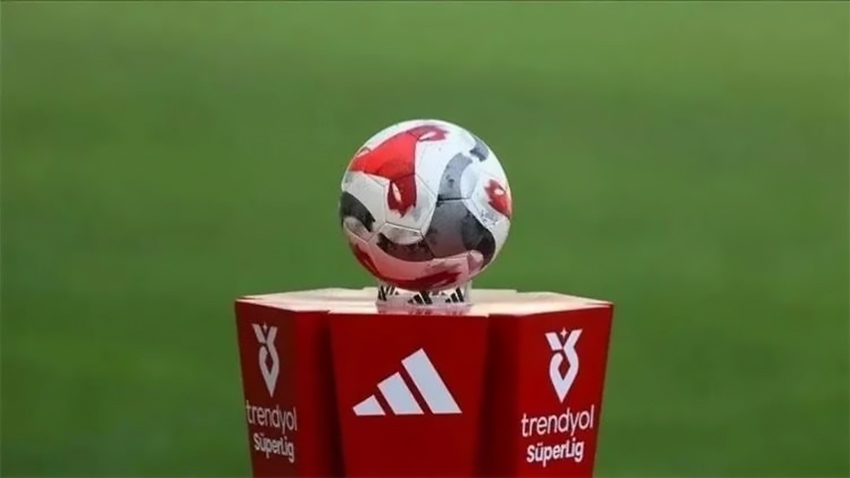 Yapay Zeka Süper Lig şampiyonunu belirledi