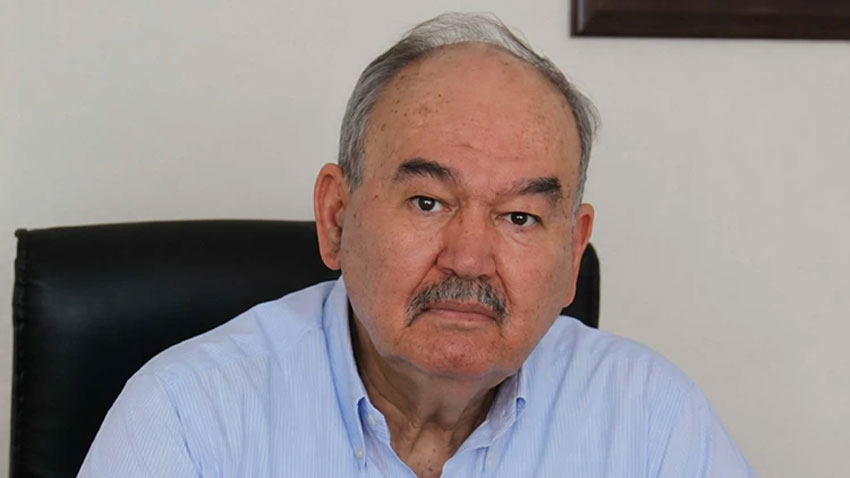 Burhan Özfatura hayatını kaybetti