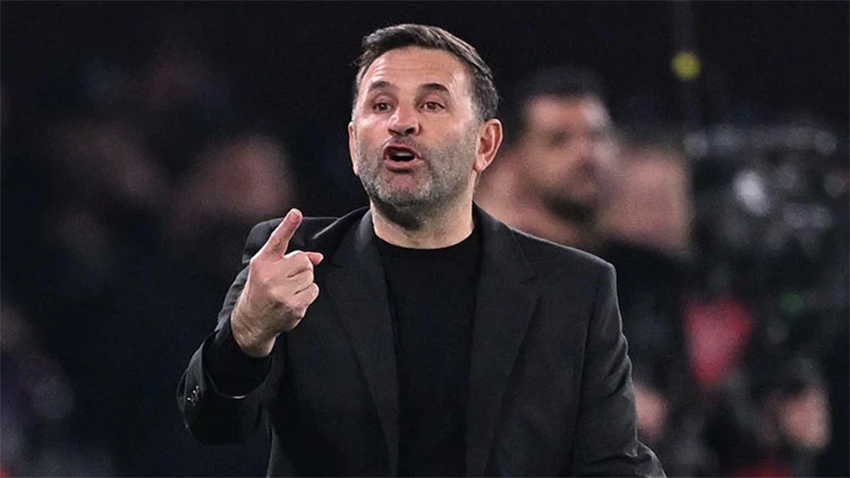 Galatasaray’da Okan Buruk’a tepki yağıyor
